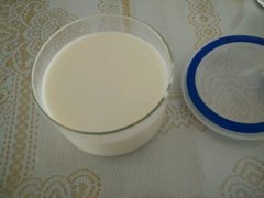 奶粉蛋白質(zhì)檢測(cè)儀，可實(shí)現(xiàn)樣品的快速測(cè)定